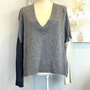 Olivaceous Color Block Sleeve Sweater
